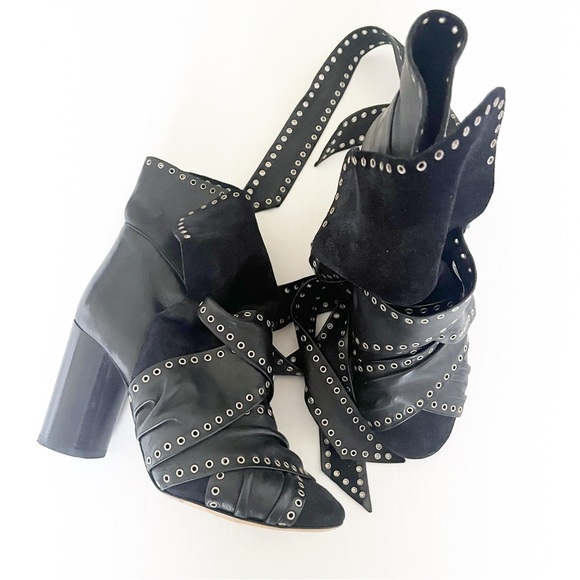 Isabel Marant Aubrey Black Leather Grommet Eyelet Chunky Heel Ankle Boot Size 37 - Picture 2 of 6